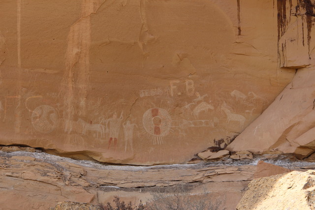 Petroglyphs in Sego Canyon