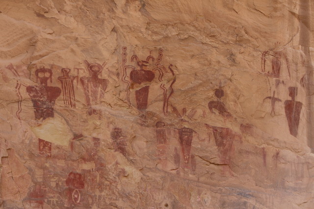 Petroglyphs in Sego Canyon