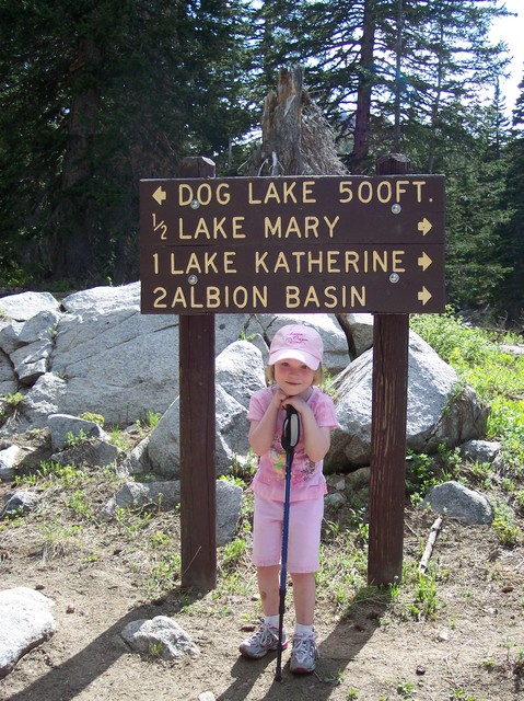 Hike to Dog Lake