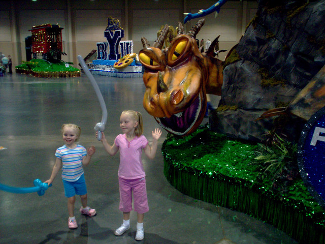 Emma and Sarah at Days of '47 Float Preview