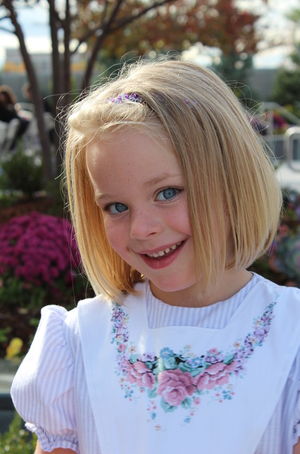 Sarah at Boise Temple Open House