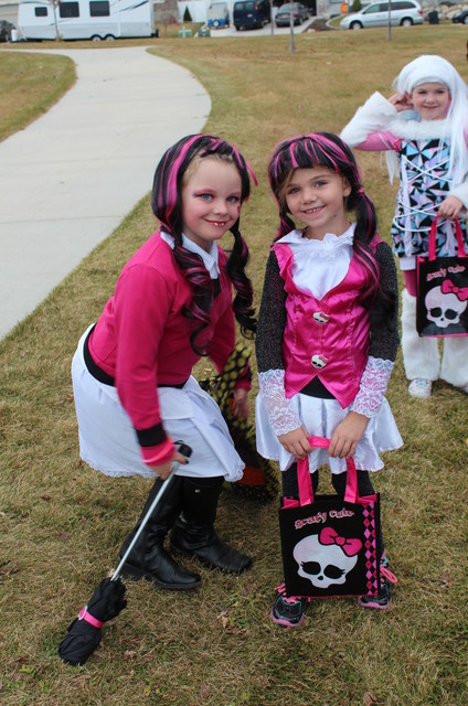 Sarah with Bailee Huntsman on Halloween