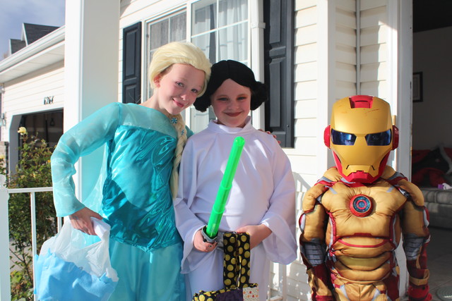 Emma, Sarah, and Alexander Jones on Halloween